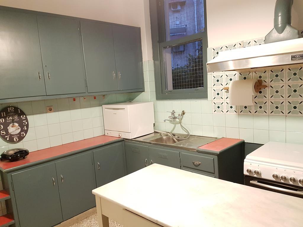 Errathens Aegean Apartment - Athens Center, 5 BD, 2 BATH Buitenkant foto