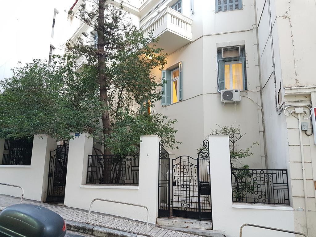 Errathens Aegean Apartment - Athens Center, 5 BD, 2 BATH Buitenkant foto